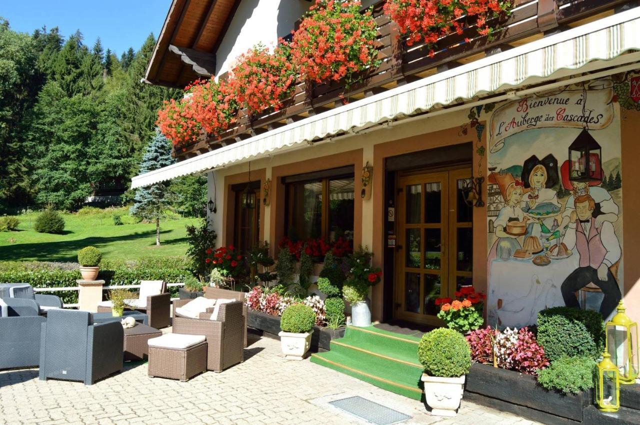 Chambres D'Hotes Des Cascades St-Nicolas Kruth Exterior foto